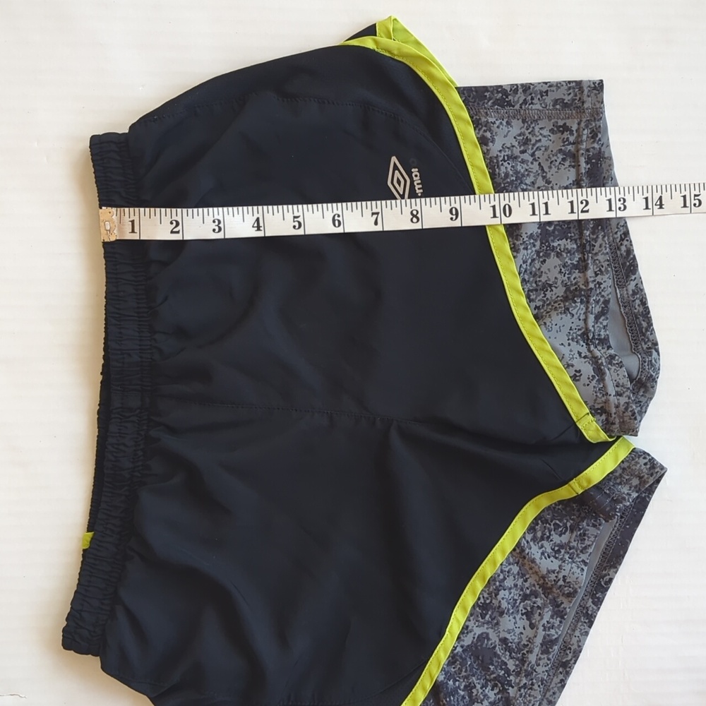 Umbro Double Layer Athletic Shorts SMALL Black Lime Green - Picture 14 of 15